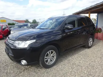 Gebraucht Mitsubishi Outlander Invite 150 PS (110 kW) 2014 Schwarz SUV