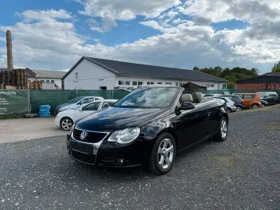 Używany VW Eos 200 KM (147 kW) 2006 Czarny Kabriolet