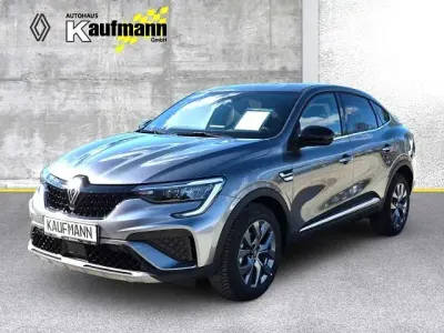 Nouă Renault Arkana Techno 140 CP (102 kW) 2026 Gri SUV