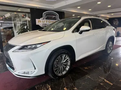 Gebraucht Lexus RX450h 262 PS (192 kW) 2020 Weiß SUV