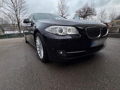 Gebraucht BMW 528 Sport Line 258 PS (189 kW) 2010 Schwarz Limousine