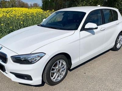 Gebraucht BMW 116 109 PS (80 kW) 2015 Weiß Kleinwagen