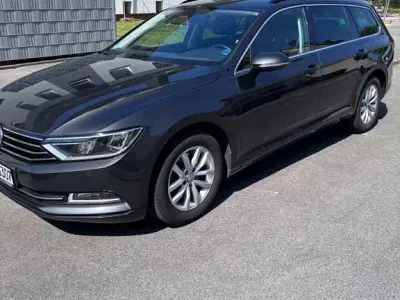 Gebraucht VW Passat Comfortline 150 PS (110 kW) 2018 Grau Kombi