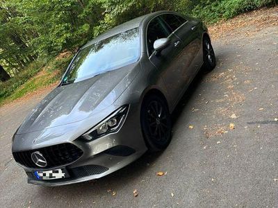 Mercedes CLA180