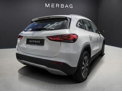Mercedes GLA200