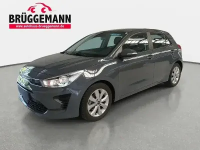 Gebraucht Kia Rio Vision 84 PS (61 kW) 2022 Grau Kleinwagen