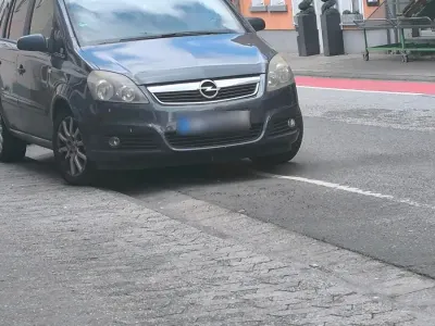 Gebraucht Opel Zafira 120 PS (88 kW) 2006 Blau Van / Kleinbus