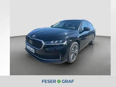 Gebraucht Skoda Superb Selection 150 PS (110 kW) 2026 Ebony schwarz Kombi