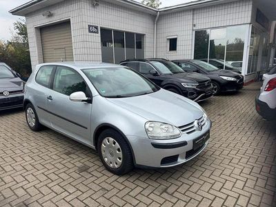 Gebraucht VW Golf IV Trendline 102 PS (75 kW) 2005 Silber Limousine