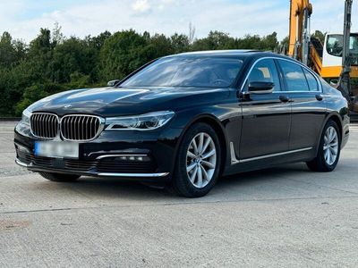 BMW 730