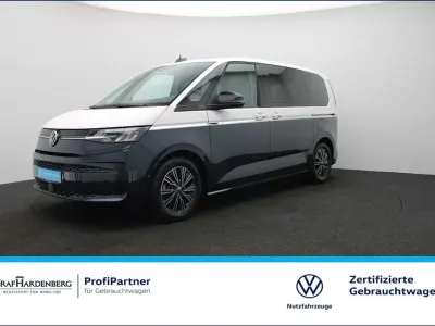 Gebraucht VW Multivan Life 177 PS (130 kW) 2025 Candyweiß/ starlight blue ... Van / Kleinbus