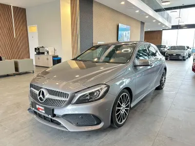 Gebraucht Mercedes A220 AMG line 177 PS (130 kW) 2018 Grau Limousine
