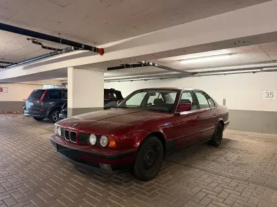 Gebraucht BMW 520 Basis 150 PS (110 kW) 1993 Andere farben Limousine