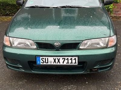 Nissan Almera
