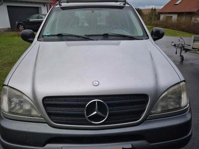 Mercedes ML320