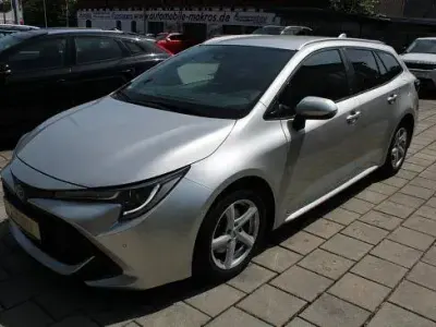 Gebraucht Toyota Corolla Team 179 PS (131 kW) 2022 Platinsilber metallic Kombi
