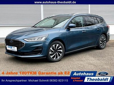 Gebraucht Ford Focus Titanium 125 PS (91 kW) 2024 Blau Limousine
