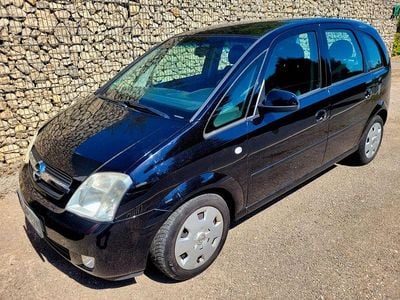 Schwarz Gebraucht 2005 Opel Meriva Cosmo Van / Kleinbus | 2.250 € (Fairer Preis)