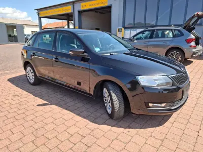 Gebraucht Skoda Rapid 110 PS (80 kW) 2018 Schwarz Kleinwagen