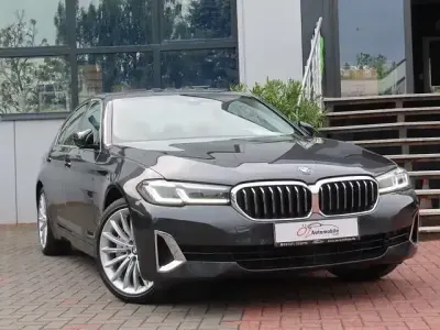 Gebraucht BMW 530 Luxury Line 286 PS (210 kW) 2023 Grau Limousine
