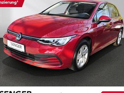 Gebraucht VW Golf VIII Life 131 PS (96 kW) 2024 Rot Limousine