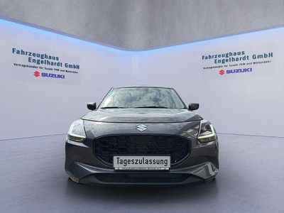 Grau Neu 2025 Suzuki Swift Club Kleinwagen | 16.990 €