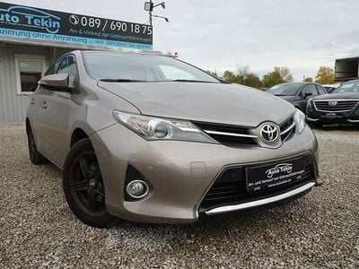 Gebraucht Toyota Auris Life+ 132 PS (97 kW) 2014 Grau Limousine