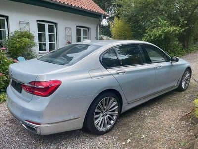 BMW 740L