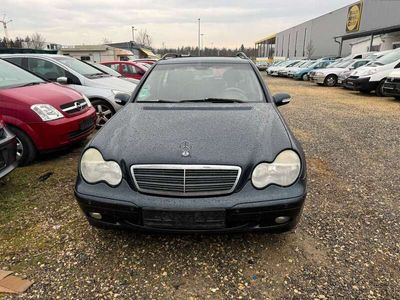 Mercedes C200
