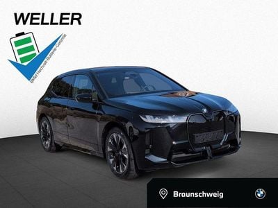 Neu BMW iX Sport Line 300 kW (408 PS) 2025 Grau SUV