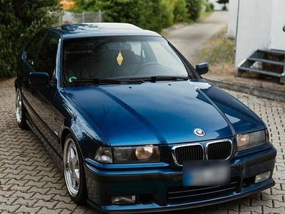BMW 323 Compact