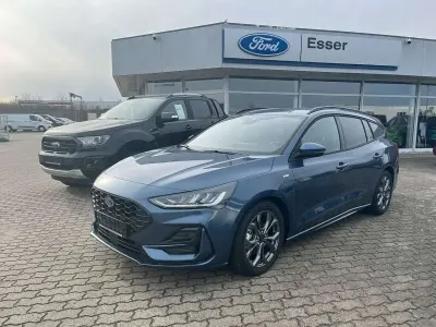Gebraucht Ford Focus ST-Line 155 PS (114 kW) 2024 Chromablau metallic Kombi