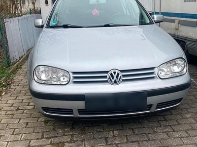 Gebraucht VW Golf IV 101 PS (74 kW) 2000 Grau Kleinwagen