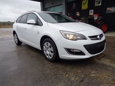 Gebraucht Opel Astra 110 PS (80 kW) 2012 Weiß Kombi