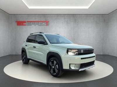 Nuova Fiat Grande Panda La Prima 110 CV (80 kW) 2025 Verde Utilitaria