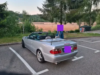Gebraucht Mercedes CLK320 218 PS (160 kW) 2001 Silber Cabrio