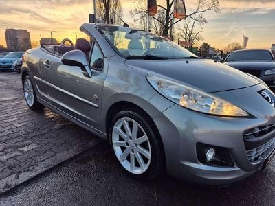 Gebraucht Peugeot 207 Roland Garros 156 PS (114 kW) 2011 Lack grau ermitage schutzlack Cabrio