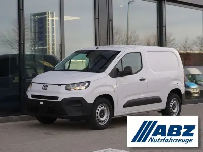 Neu Fiat Doblò 102 PS (75 kW) 2026 Weiß Van / Kleinbus