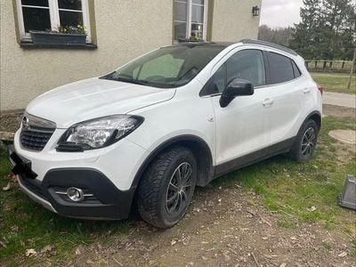 Usata Opel Mokka S 140 CV (102 kW) 2015 Bianco SUV