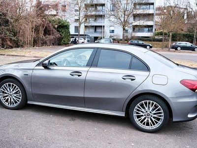 Gebraucht Mercedes A250 218 PS (160 kW) 2020 Grau Limousine