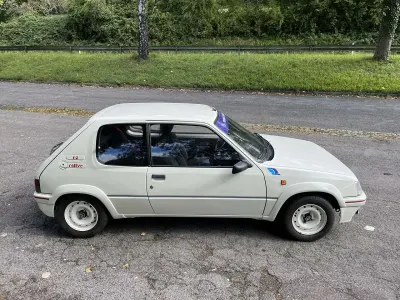 Gebraucht Peugeot 205 102 PS (75 kW) 1992 Kleinwagen