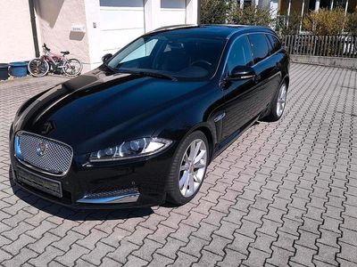 Second-hand Jaguar XF 180 CP (132 kW) 2014 Negru Break