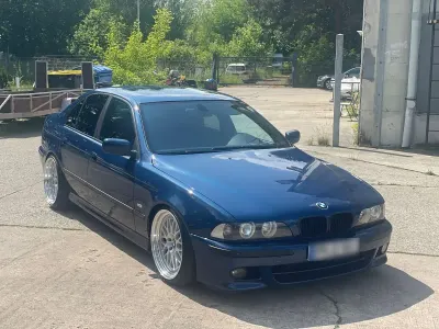 Gebraucht BMW 525 M Sport 192 PS (141 kW) 2001 Blau Limousine