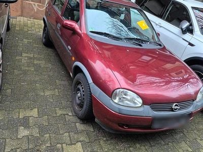 Occasion Opel Corsa 65 PK (47 kW) 2000 Rood Stationwagen