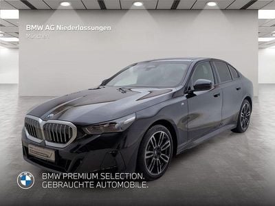 Schwarz Gebraucht 2025 BMW 520 Comfort Edition Limousine | 48.901 € (Guter Preis)