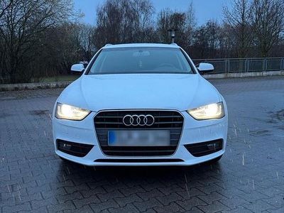 Gebraucht Audi A4 Ambiente 150 PS (110 kW) 2013 Weiß Kombi