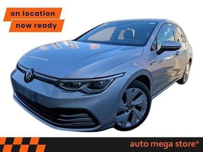 Gebraucht VW Golf VIII Style 150 PS (110 kW) 2022 Silber Limousine