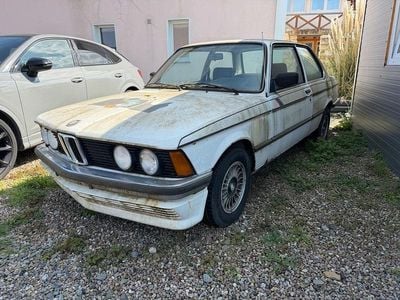 Usado BMW 315 M Sport 1975 Branco Citadino