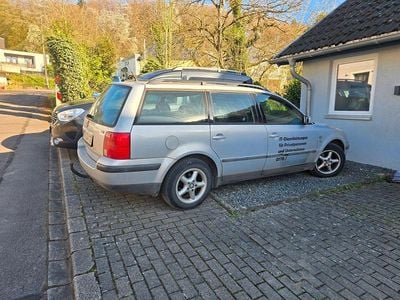 Gebraucht VW Passat 110 PS (80 kW) 1998 Silber Limousine