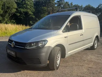 Gebraucht VW Caddy Maxi 102 PS (75 kW) 2016 Silber Van / Kleinbus